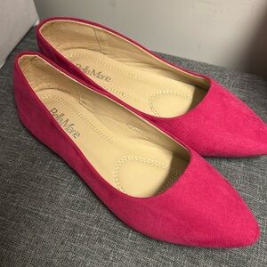 Bella Marie Angie-53 Women's Classic Pointy Toe Ballet Suede fuchsia pink NWOT